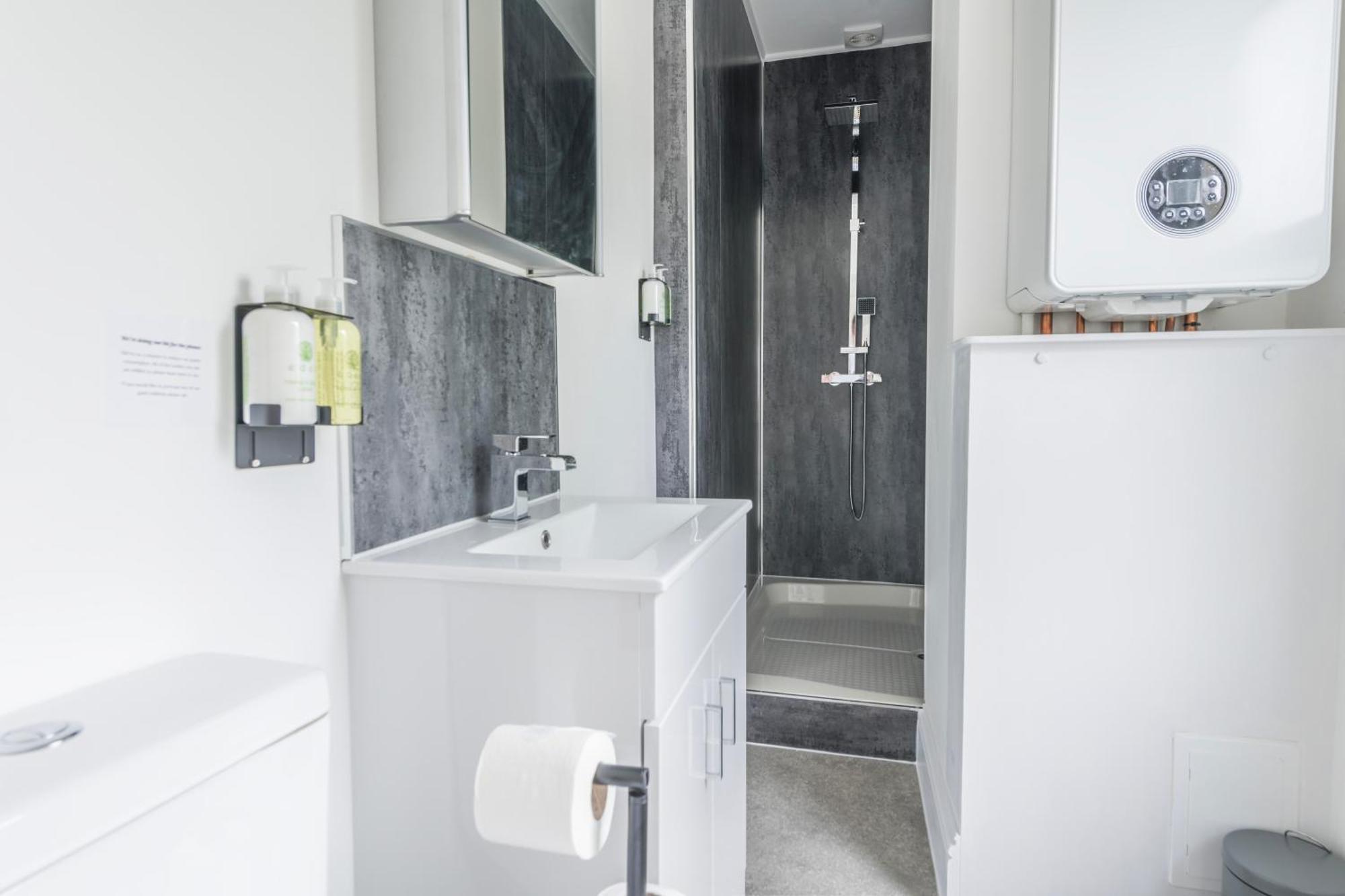 Skyfall With Free Parking For Families & Business By Prescott Apartments Bristol Exterior foto